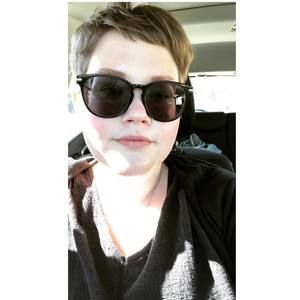 Meet your Posher, Abbie